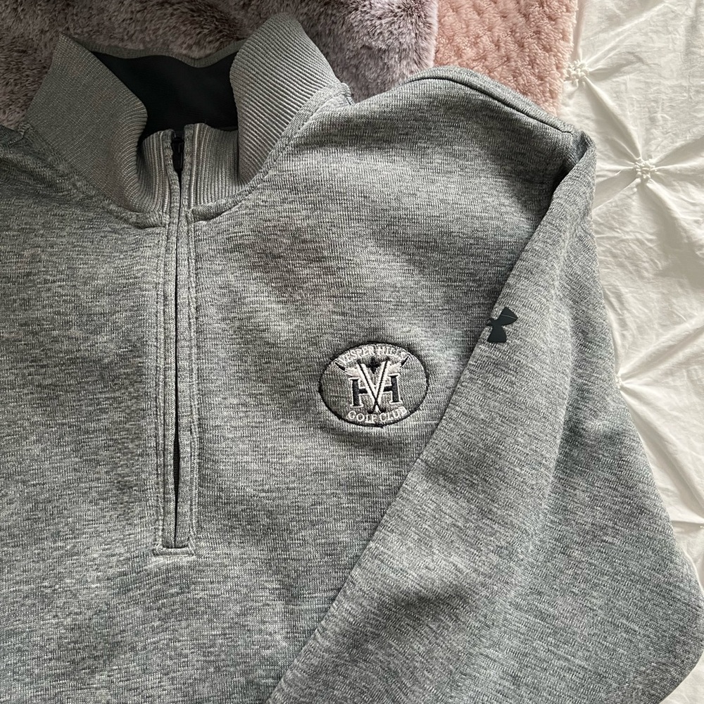 UA golf quarter zip
